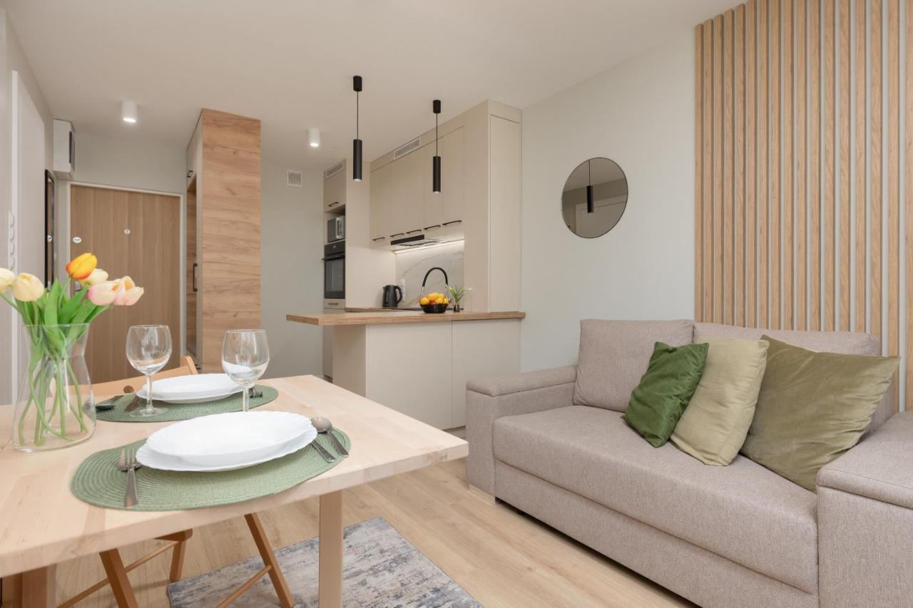 Aleja Jana Pawla II Studio Warsaw By Noclegi Renters Екстер'єр фото