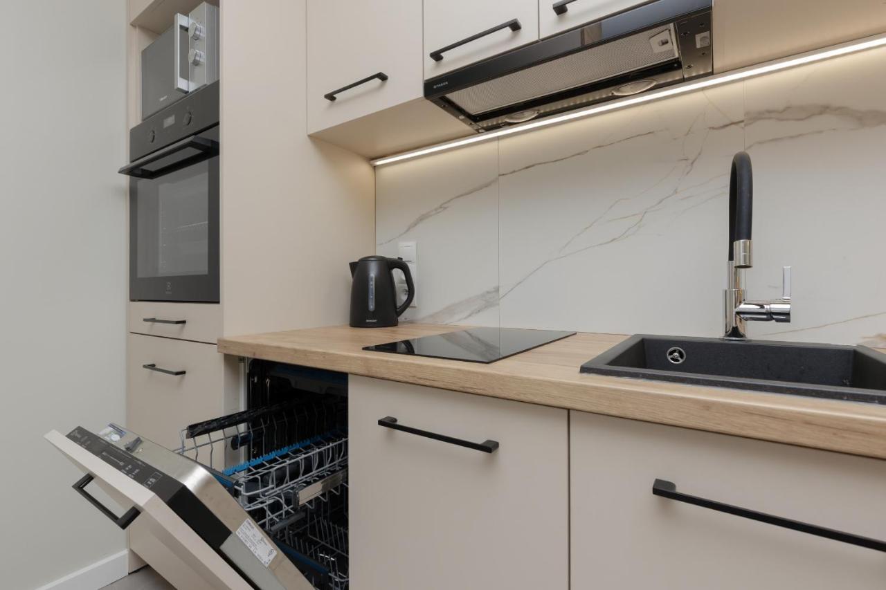 Aleja Jana Pawla II Studio Warsaw By Noclegi Renters Екстер'єр фото