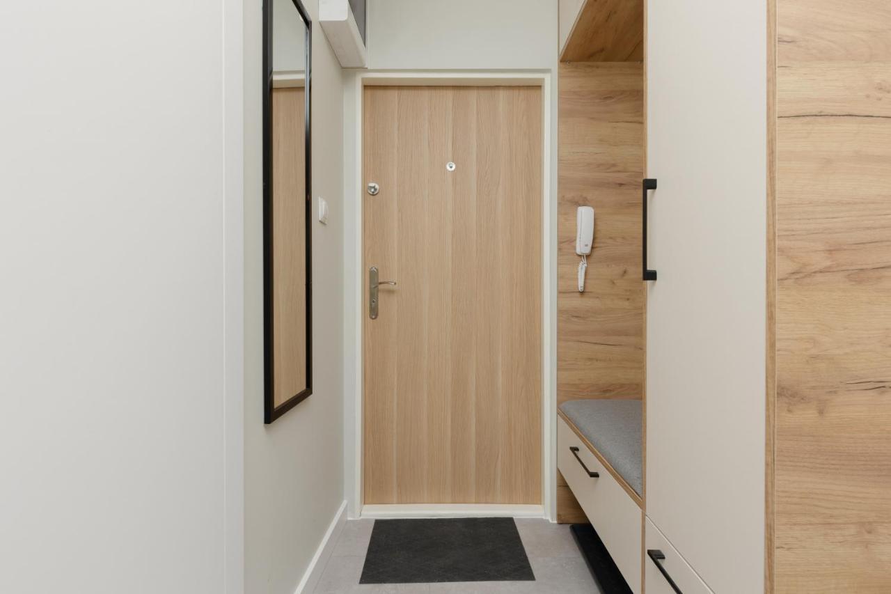 Aleja Jana Pawla II Studio Warsaw By Noclegi Renters Екстер'єр фото