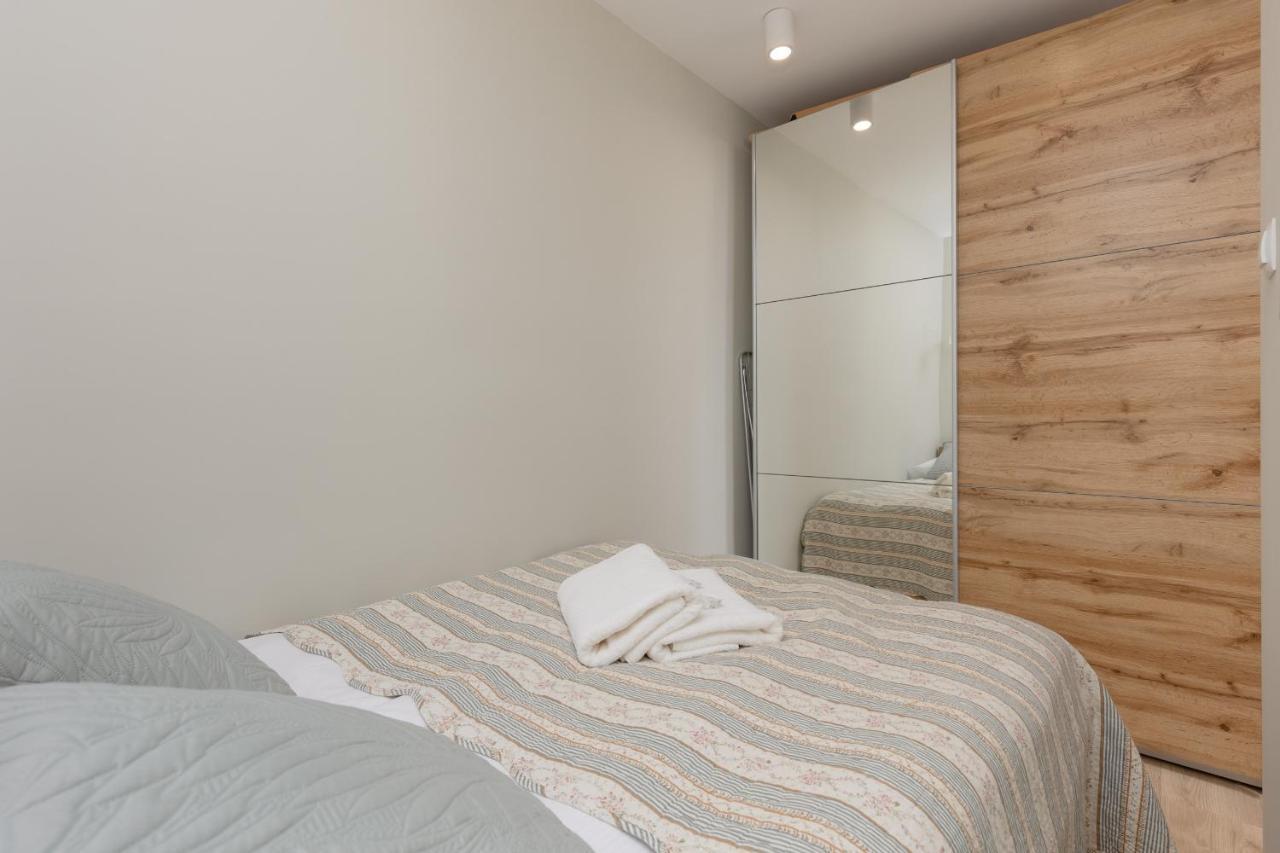 Aleja Jana Pawla II Studio Warsaw By Noclegi Renters Екстер'єр фото
